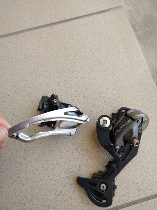 Преден и заден дерайльор Shimano altus m370