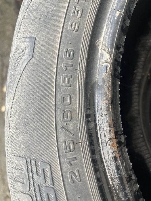 Продам шины комплект