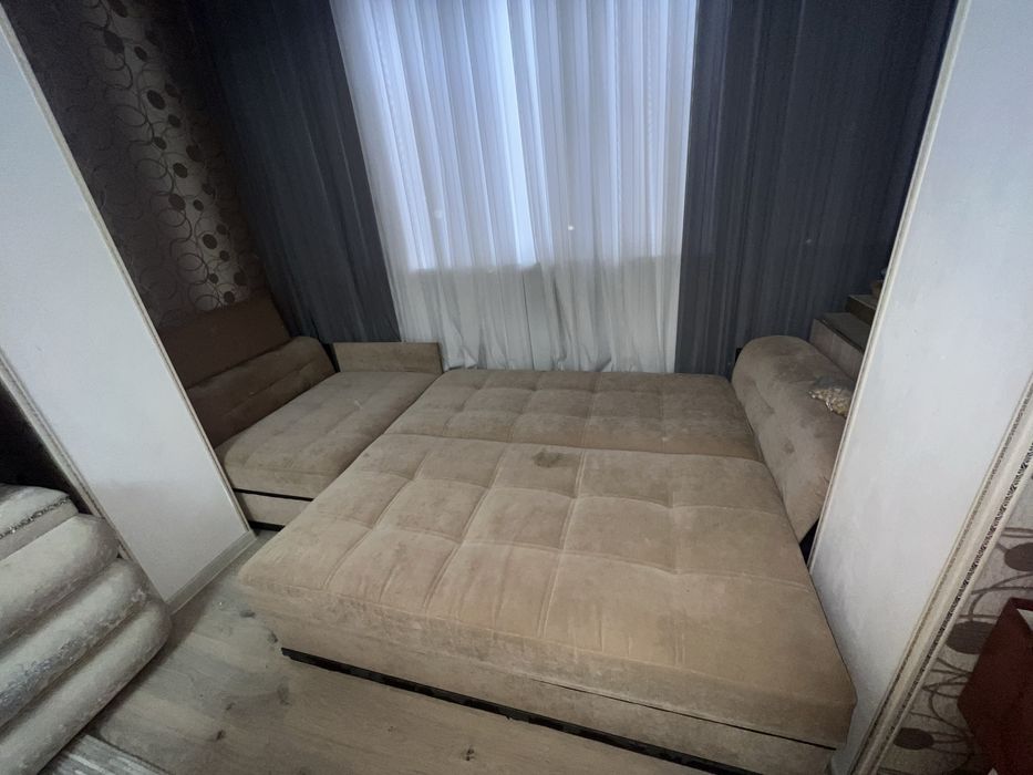 диван раскладной Б/У