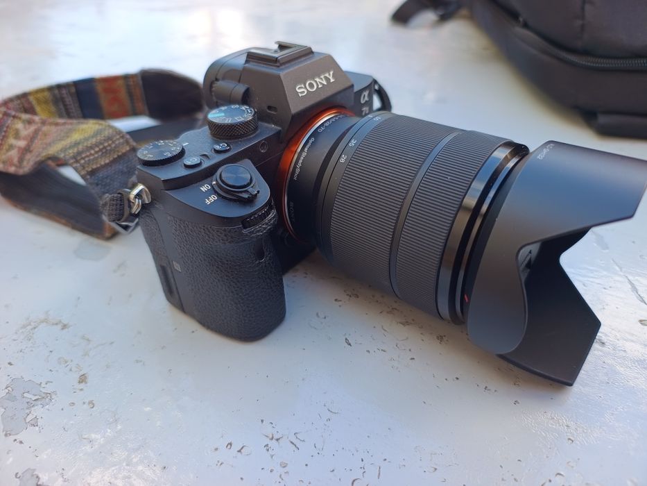 Sony a7 ii  și obiectiv că nou
