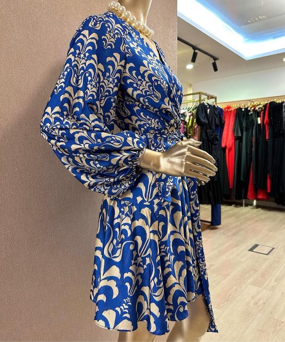 Красивая платья 44размер