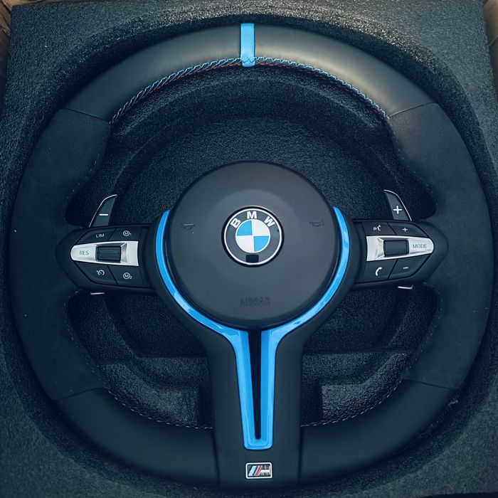 М волан  BMW  F32 F30 F36 F33 F48 F25 F15 F16 Алкантара