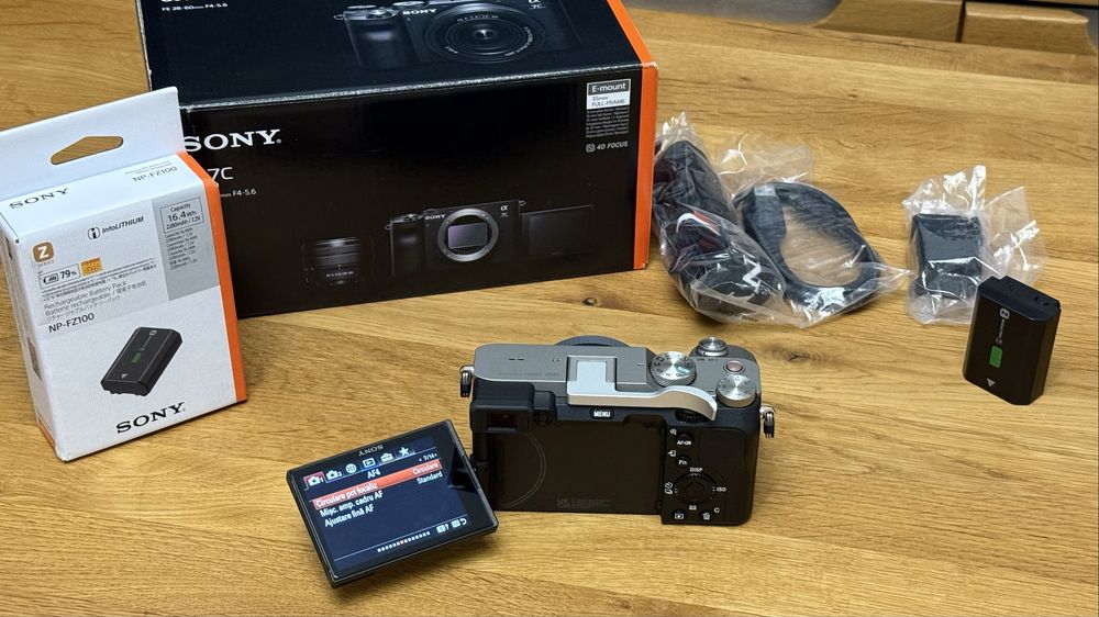 Sony A7C Sony ZV-E10 Sony 16-35 f4