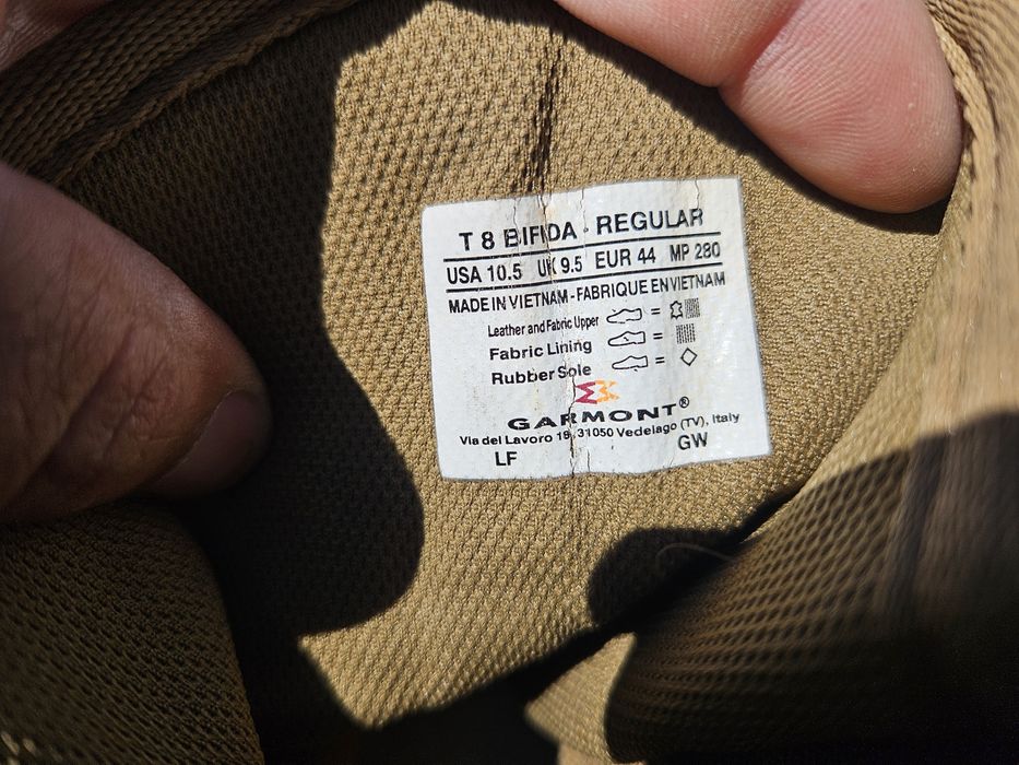 Bocanci desert vara Garmont 44