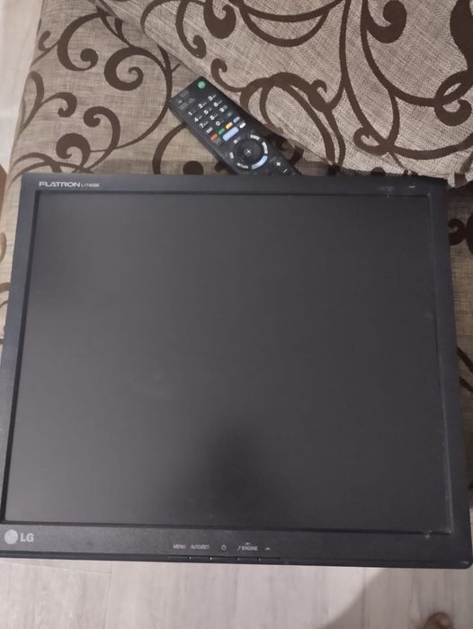 Продам монитор LG