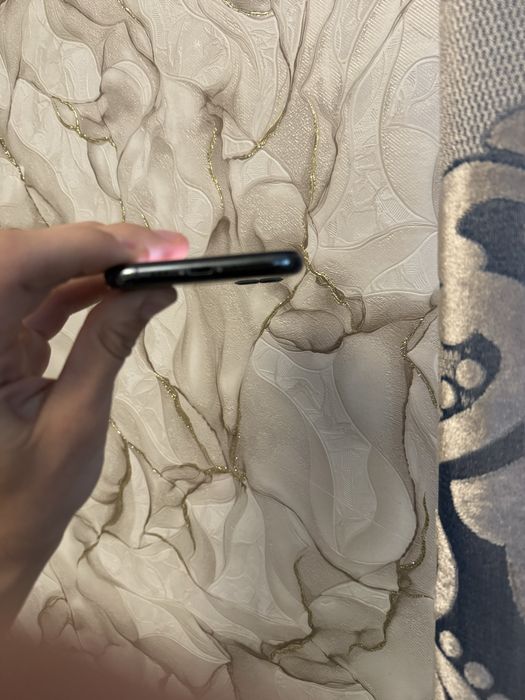 iPhone 11 pro 64 gb