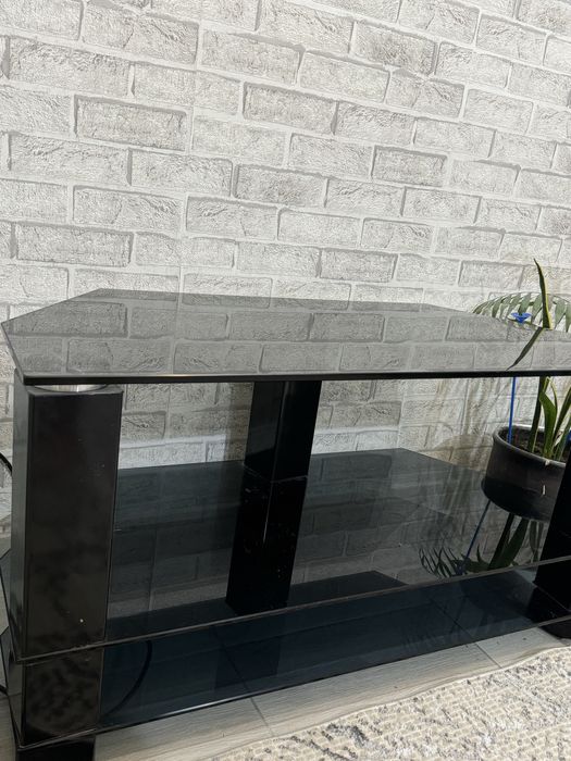 Подставка под телевизор