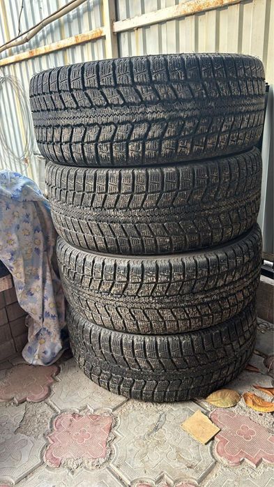 235/45/18 продам диски в комплекте