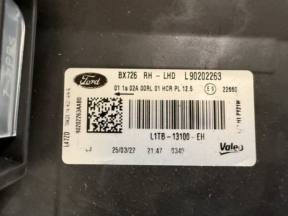 Far led stânga și dreapta Ford Puma 2019/2024 L1TB-13101-EK/13100EH
