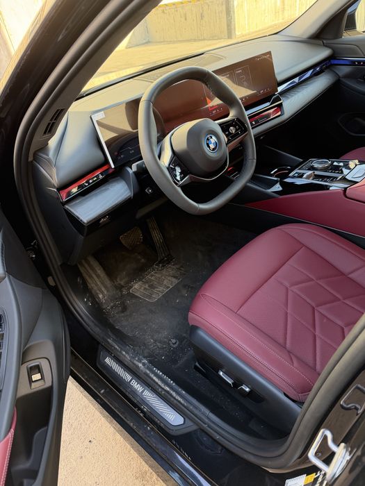 BMW i5 35L Новая в наличии