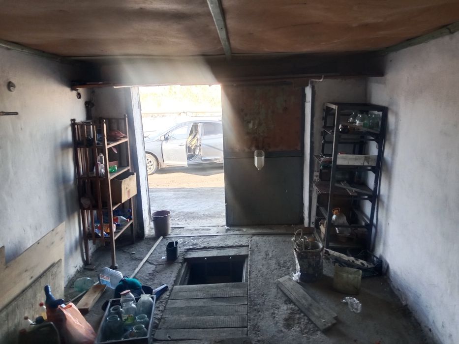 Продаеться гараж