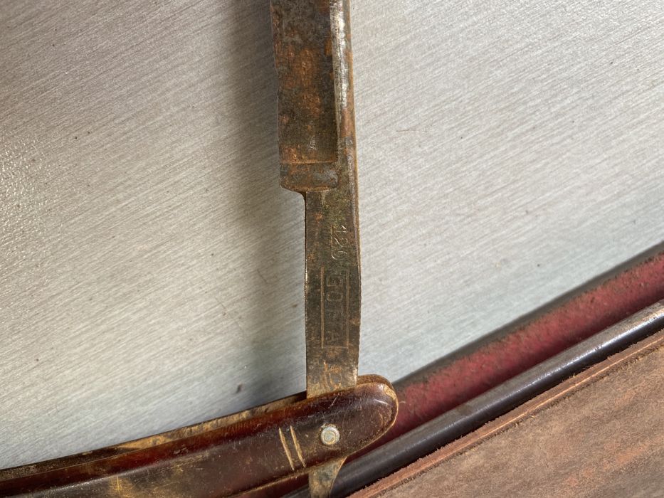 Немски бръснач и точило нож за бръснене солинген