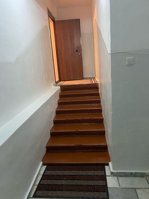 Трехкомнатная. Семь спальных мест.