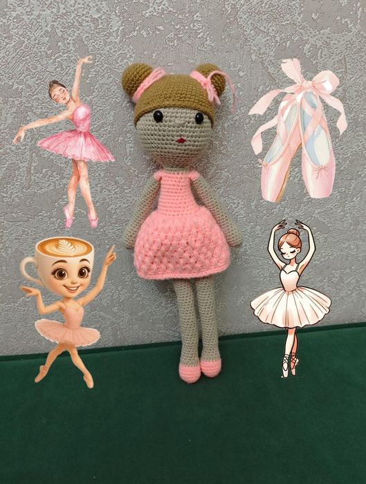 Мягкие игрушки и куклы
