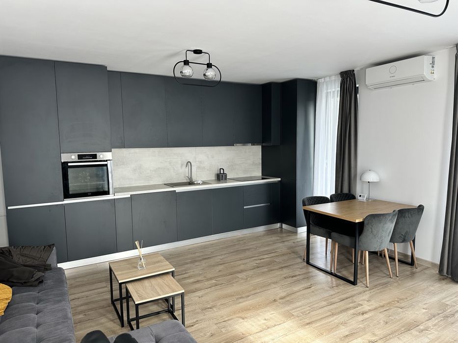 Inchiriez apartament 2 camere str Frunzisului