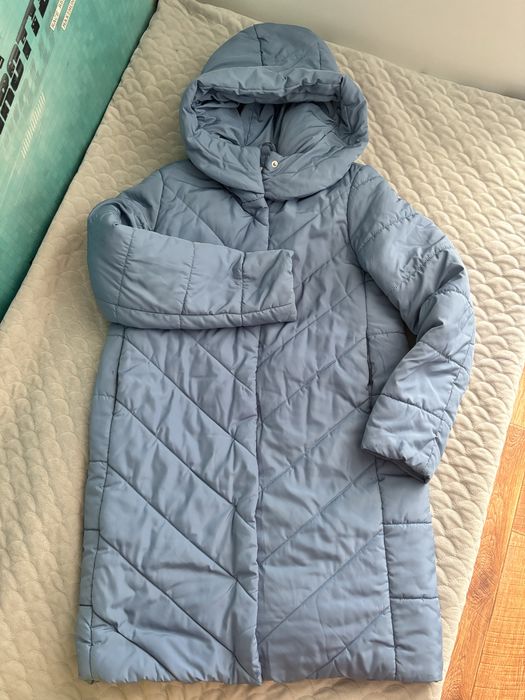 Продам женскую куртку