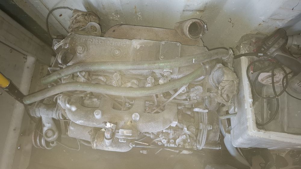 Двигатель на рефрежератор "термокинг"