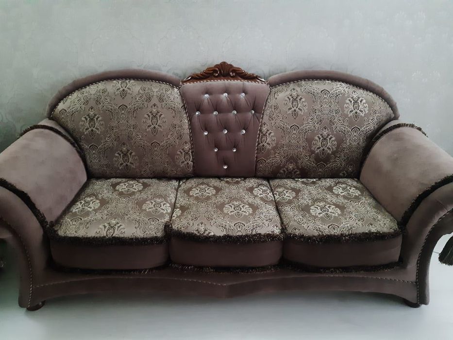 Мягкая мебель для зала