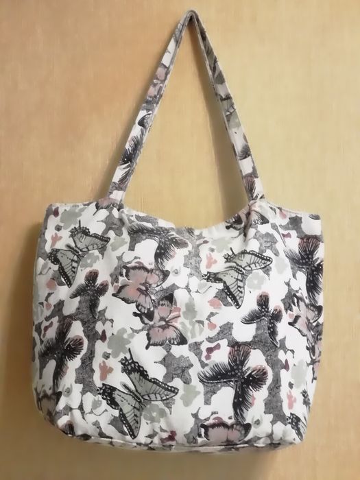 Продам для шопинга и отдыха .