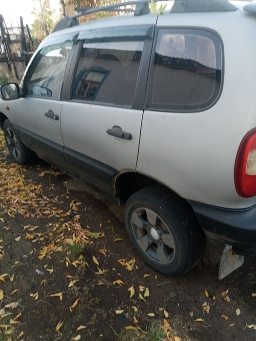 Продам шевроле нива 2004г