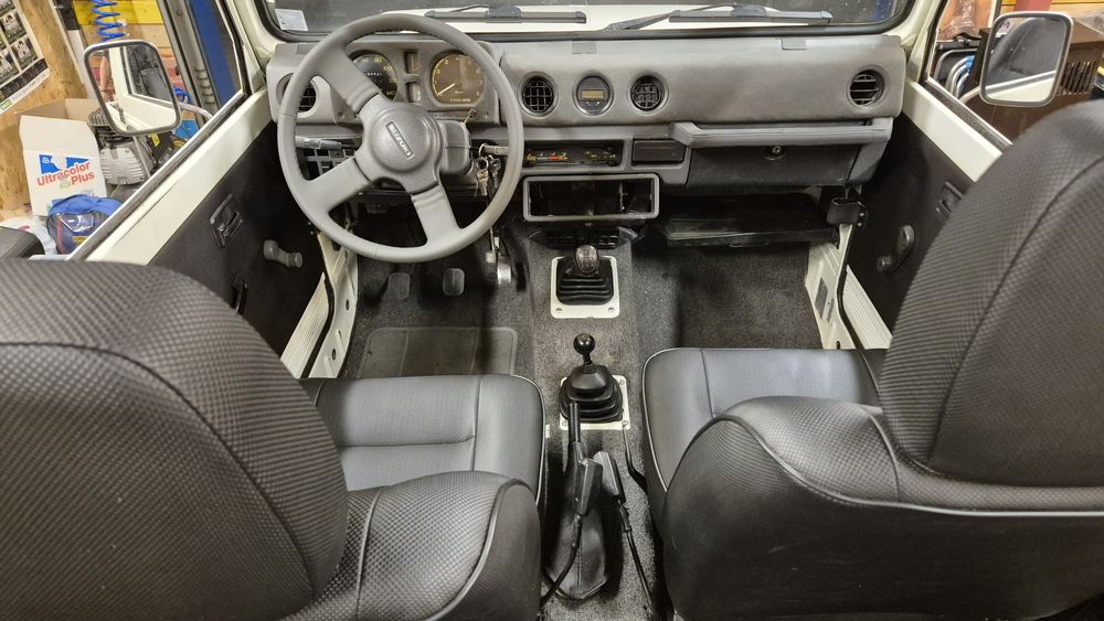 Suzuki Samurai Santana SJ410