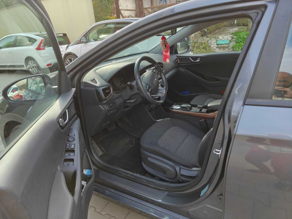 Hyundai Ioniq 28 kWh 2019 г.