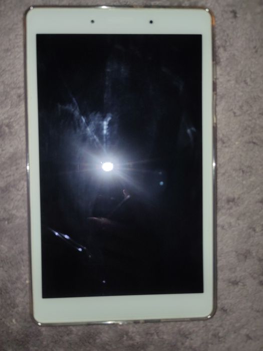 Продаётся планшет Samsung