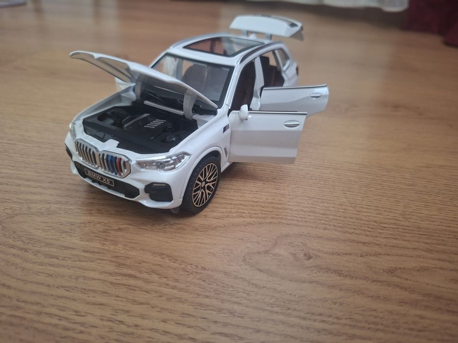 Machete metalice Audi, BMW, Toyota, Volkswagen