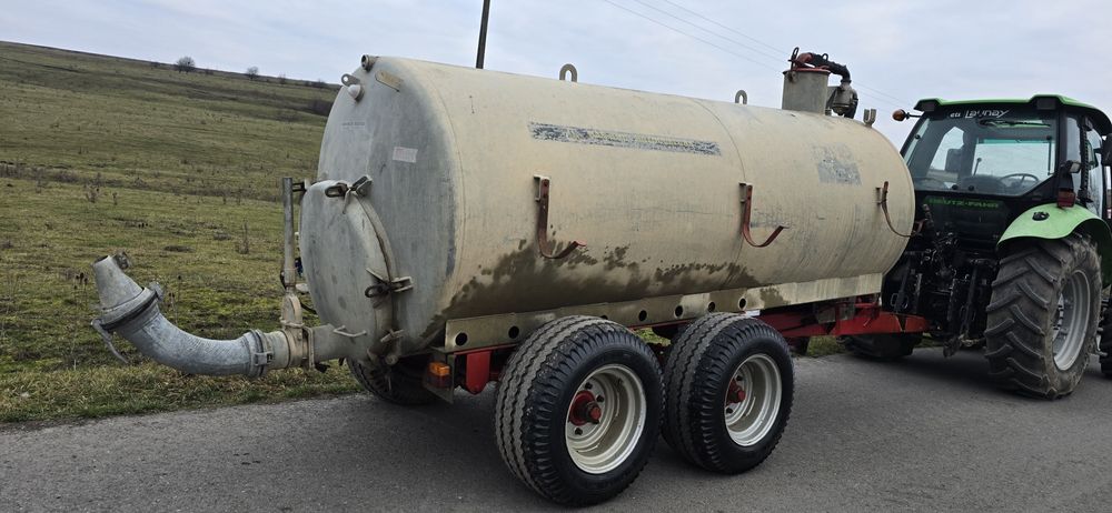 Vidanja cisterna tandem 6000 l apa dejectii