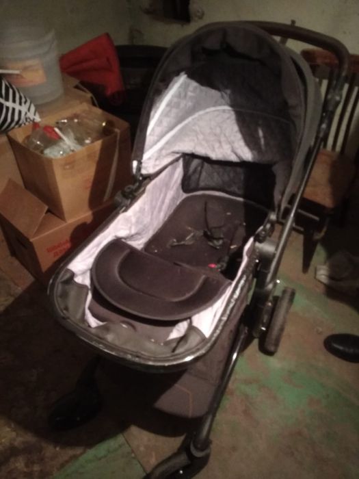 Продам детскую коляску