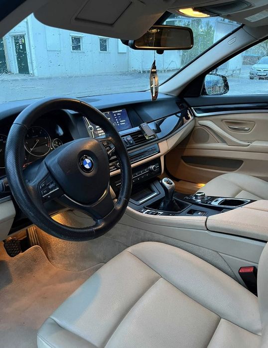BMW 5 Series 2012 — imagine 5