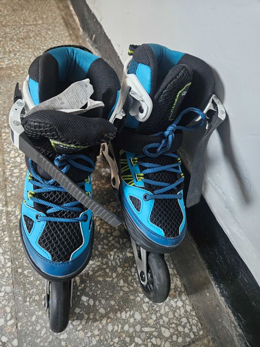 Ролери, с регулеруем размер.