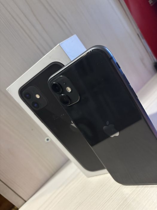Продам iPhone 11