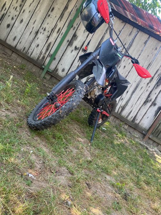 De vânzare cross 140cc