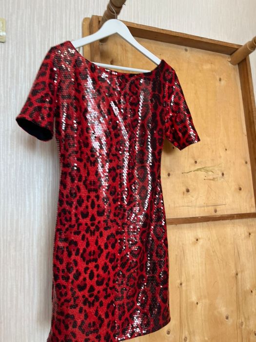 Продается платье разные. В хорошем состоянии.