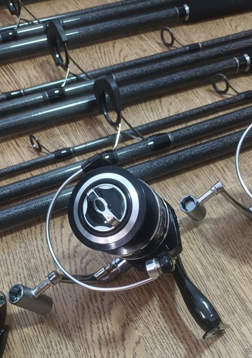 SET 4 Lansete Crap  Diamant Alb 3.90 4.0Lbs + 4 Mulinete Saimino X6000