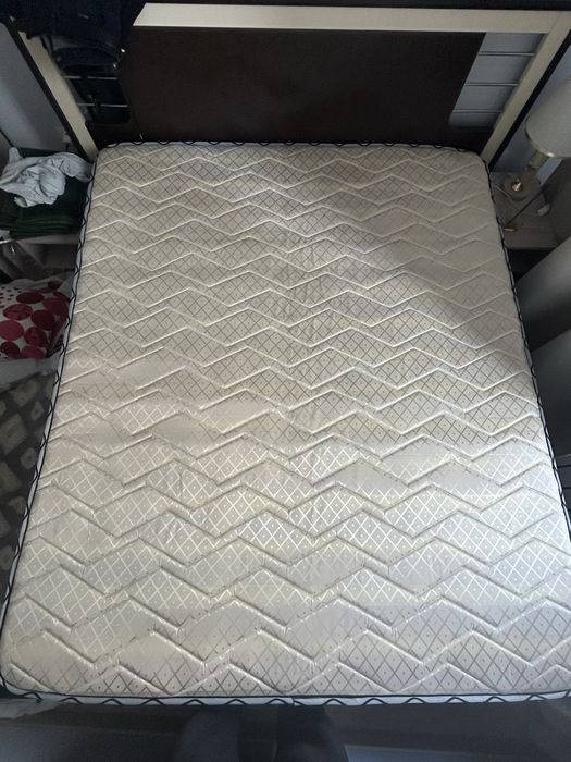 Матрас двухспальный матрас