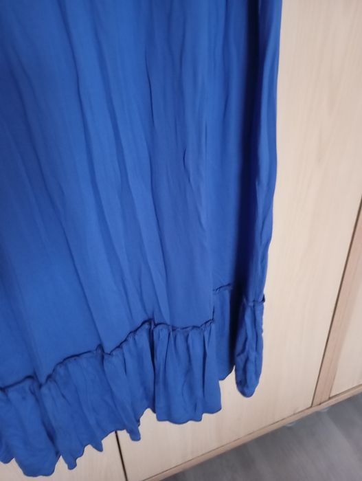 Продам платье новое