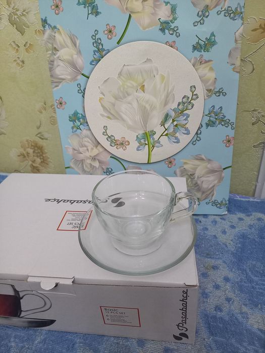 Продаётся новый чайный набор.