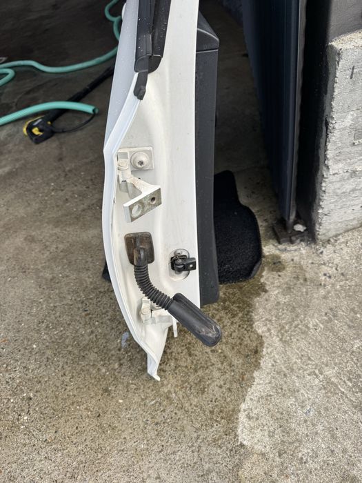 Portiera dreapta spate completa broasca boxa fata usa skoda rapid 2016