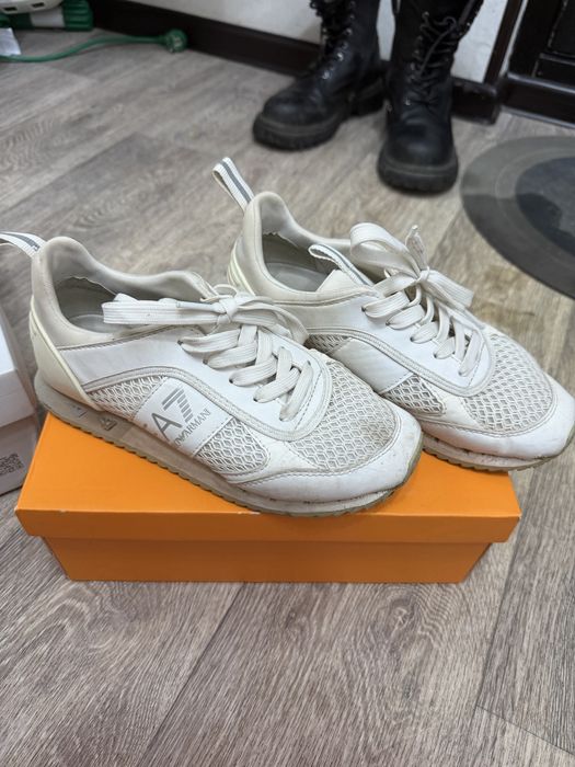 Кроссовка армани