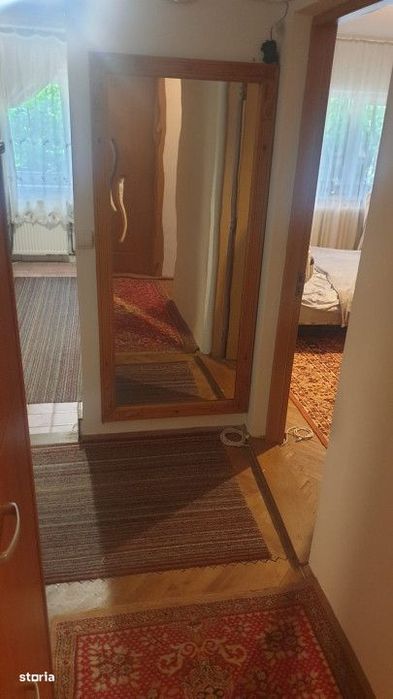 Apartament 3 camere, zona Titulescu-Centru.