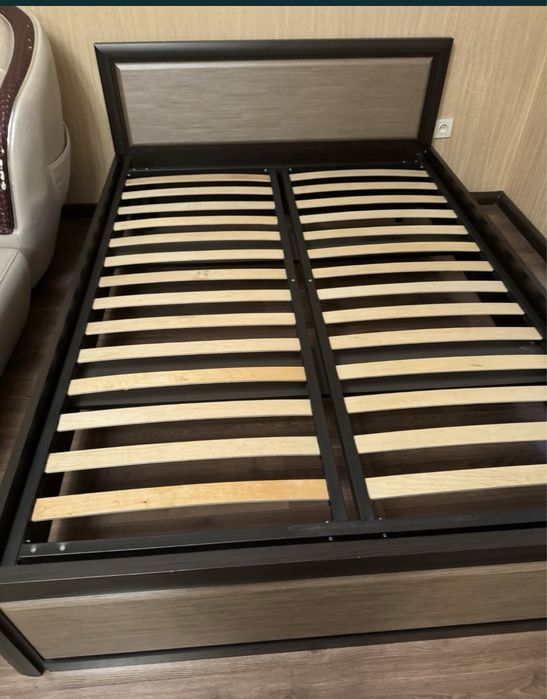 Кровать детская без матраса