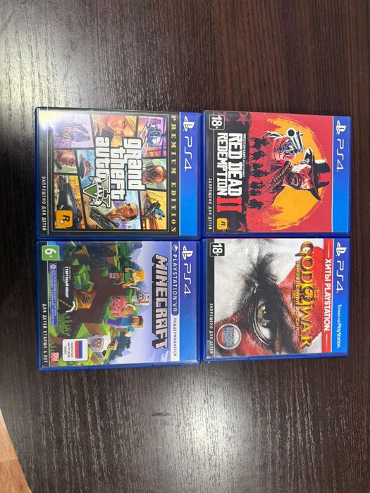 Продаю Sony PlayStaition 4pro 1TB