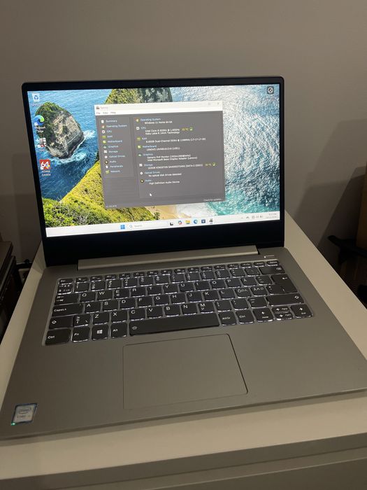 Vand  Lenovo IdeaPad 330S-14IKB i5-8250U 8GB RAM SSD 240GB Full HD