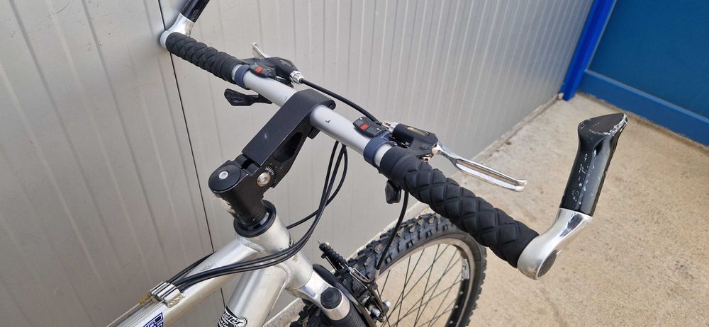 Алуминиев велосипед Dinamics колело 26"