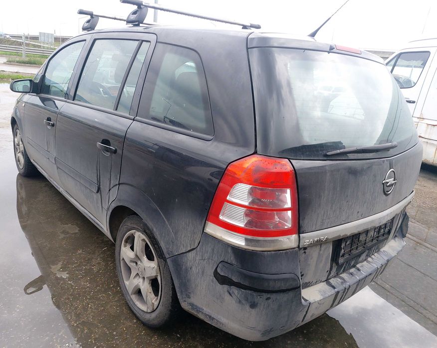 На Части Опел Зафира 2.0 Бензин Фейс