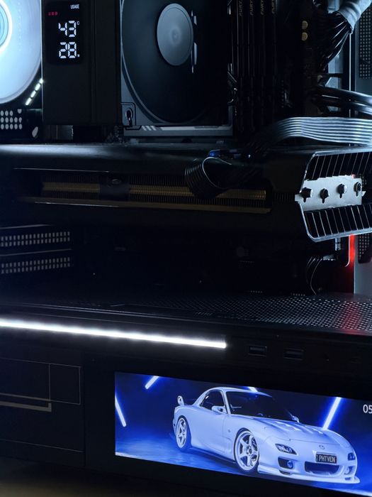 Геймърски компютър i5-12400, RX5700, 32GB