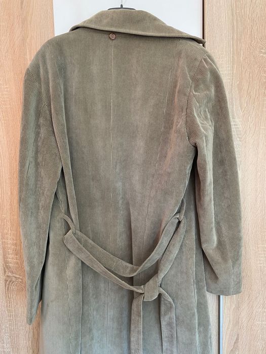 Манто размер 46 в добро състояние