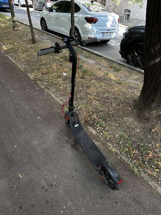 Trotineta Navee V40i
